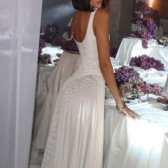 White Elegant Women's V-Neck Vacation Mesh A-Line Slip Dress - Picture 6 of 6